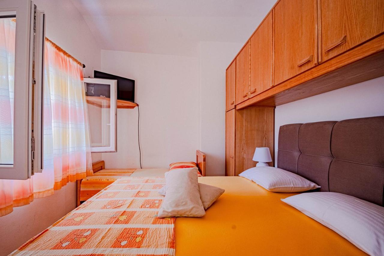 Apartmani Zalaz Sunca Blato  Zewnętrze zdjęcie