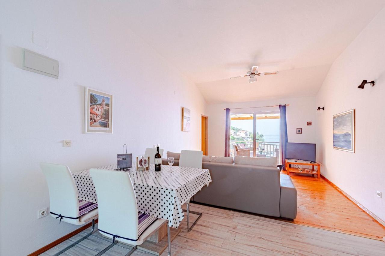 Apartmani Zalaz Sunca Blato  Zewnętrze zdjęcie